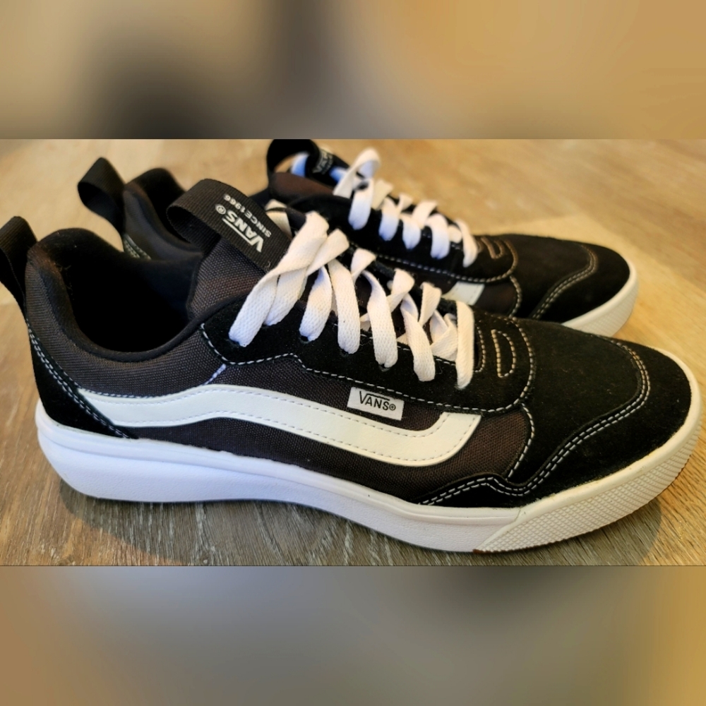 Vans® Range EXP Men's sz 9 black